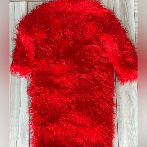 Nasty Gal Maxi Faux Mongolian Coat Red XS NWT IN PACKAGE - Picture 6 of 9